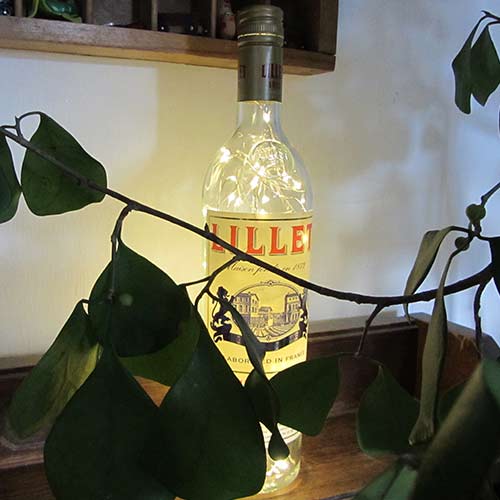 I was a bottle: Glas-Flaschen - Lampen und Leuchten, Laternen, Gläser, Vasen und Schalen aus Glas, Led- Flaschenlampen: Flaschenlampe Lillet mit warmen gelbem Licht