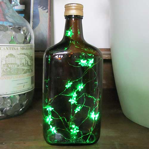I was a bottle: Glas-Flaschen - Lampen und Leuchten, Laternen, Gläser, Led-Flaschenlampen: Rum Flaschenlampe mit grünen Led-Sternenlicht