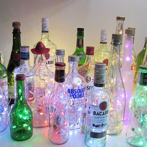 I was a bottle: Glas-Flaschen - Lampen und Leuchten, Laternen, Gläser, Vasen und Schalen aus Glas: bunte Led- Flaschenlampen